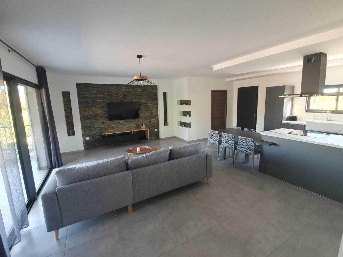 Villa L'Alivu Afa Екстериор снимка