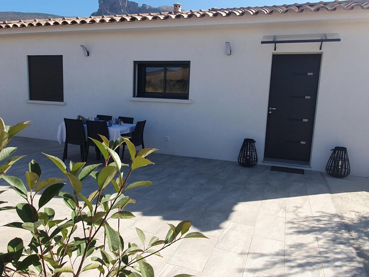 Villa L'Alivu Afa Екстериор снимка