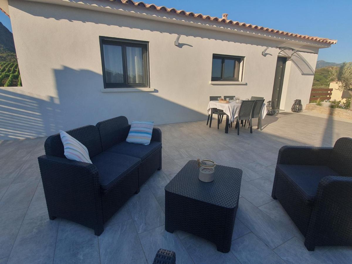 Villa L'Alivu Afa Екстериор снимка