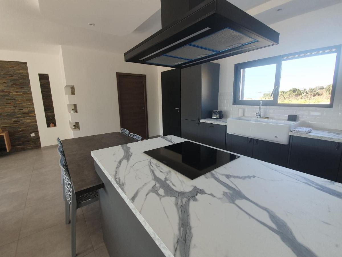 Villa L'Alivu Afa Екстериор снимка