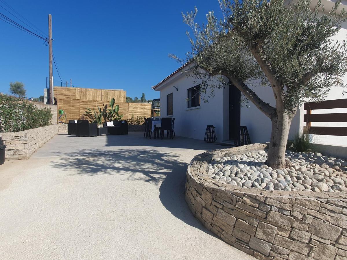 Villa L'Alivu Afa Екстериор снимка